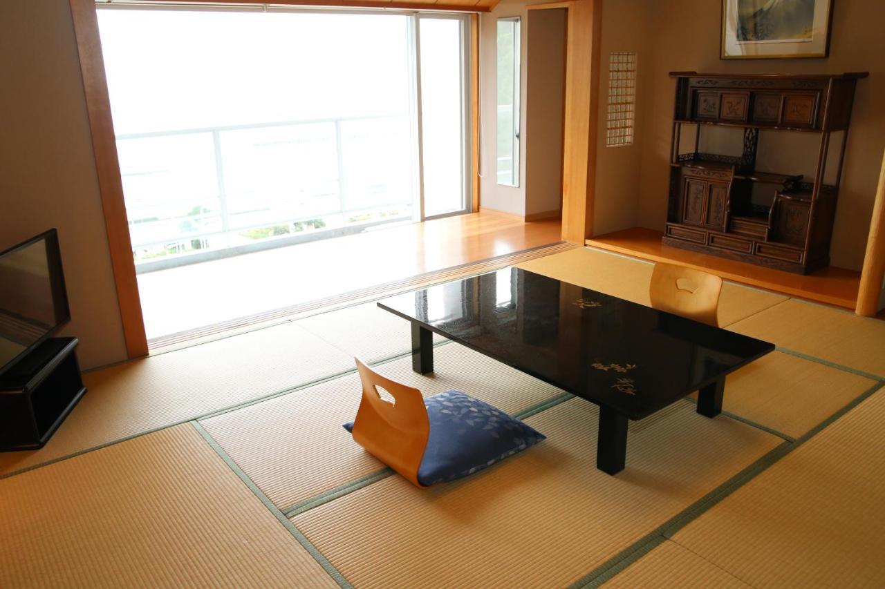 Nishiizu Crystal View Hotel ภายนอก รูปภาพ